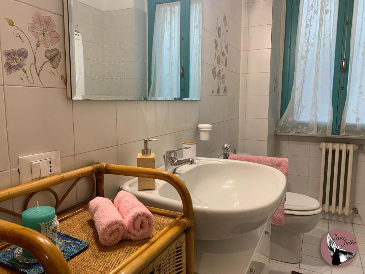 リヴォルノCasa Julkaアパートメント エクステリア 写真