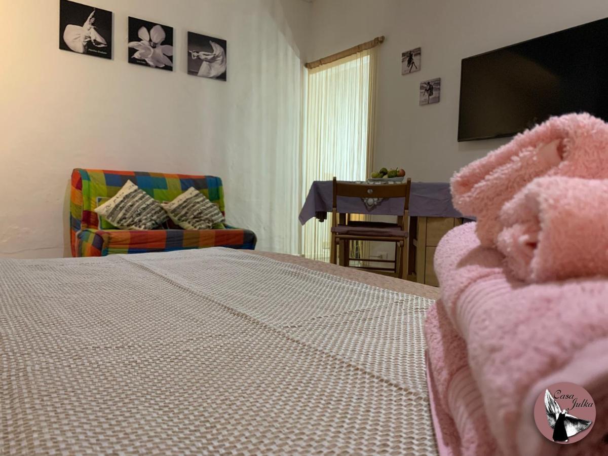 リヴォルノCasa Julkaアパートメント エクステリア 写真